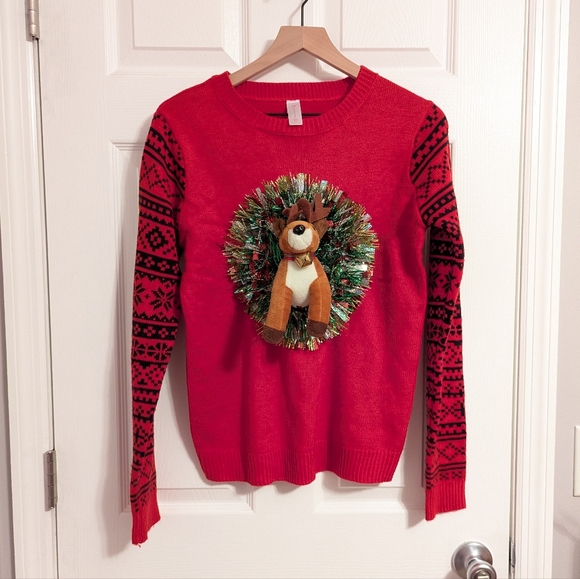 No Boundaries Ugly Christmas Sweater 3D Reindeer With Tinsel Red Medium - Picture 2 of 7